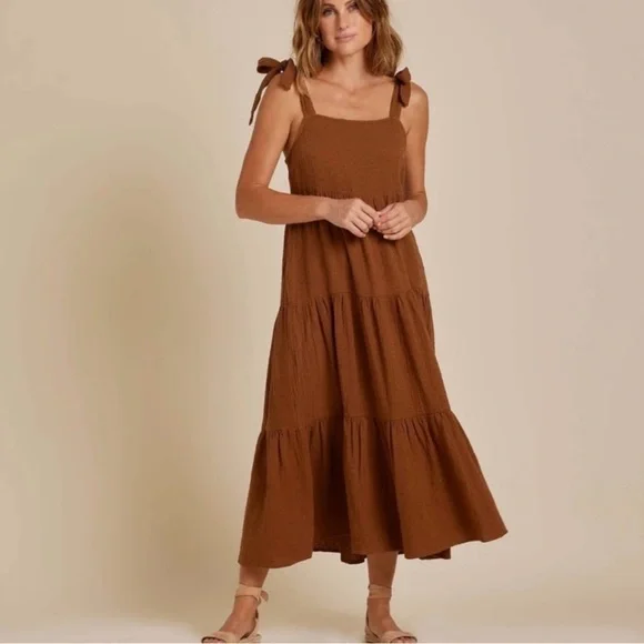 Rylee + Cru Maxi Dress - Picture 5 of 5